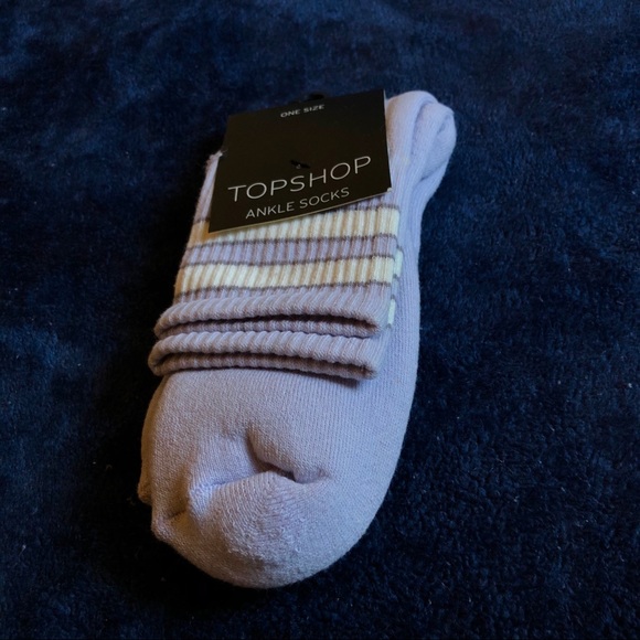 SOLD! Topshop Purple Striped Sporty Ankle Tube Socks - Picture 3 of 6